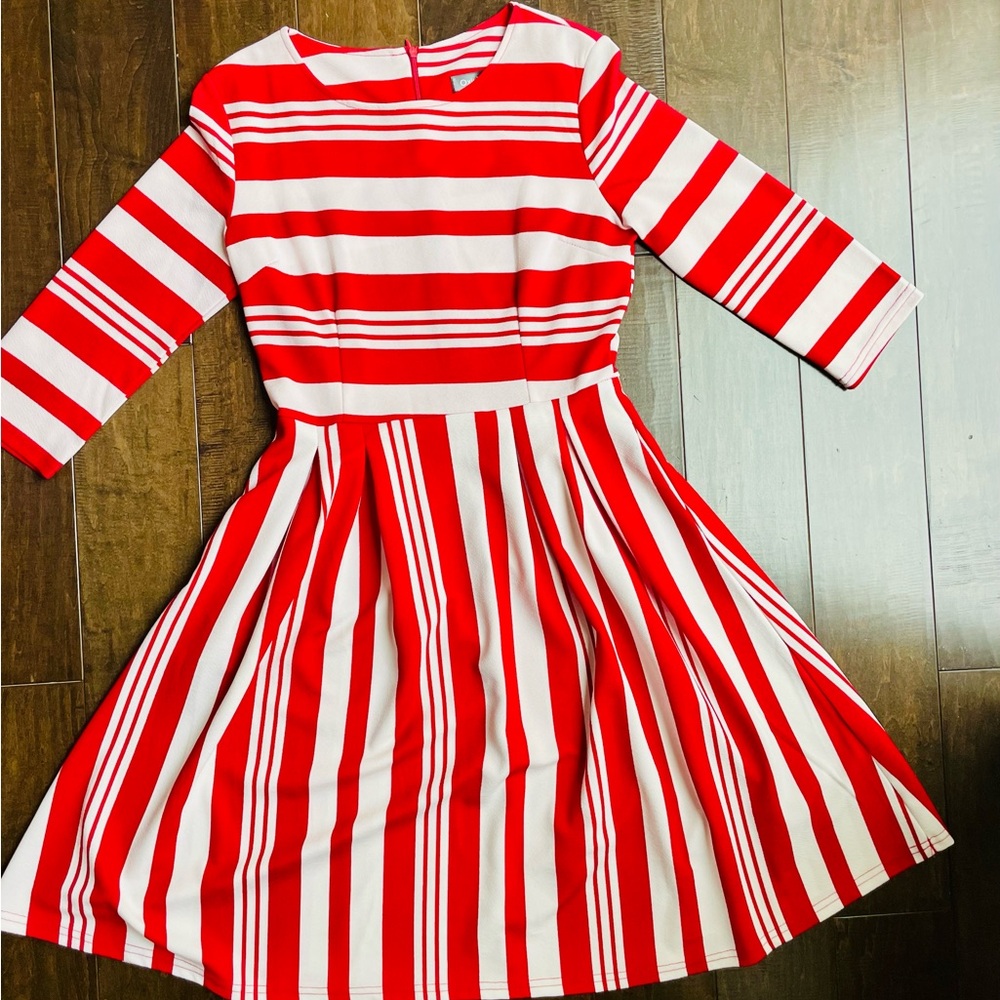 Red and White A-Line Casual Dress with Bateau Neckline